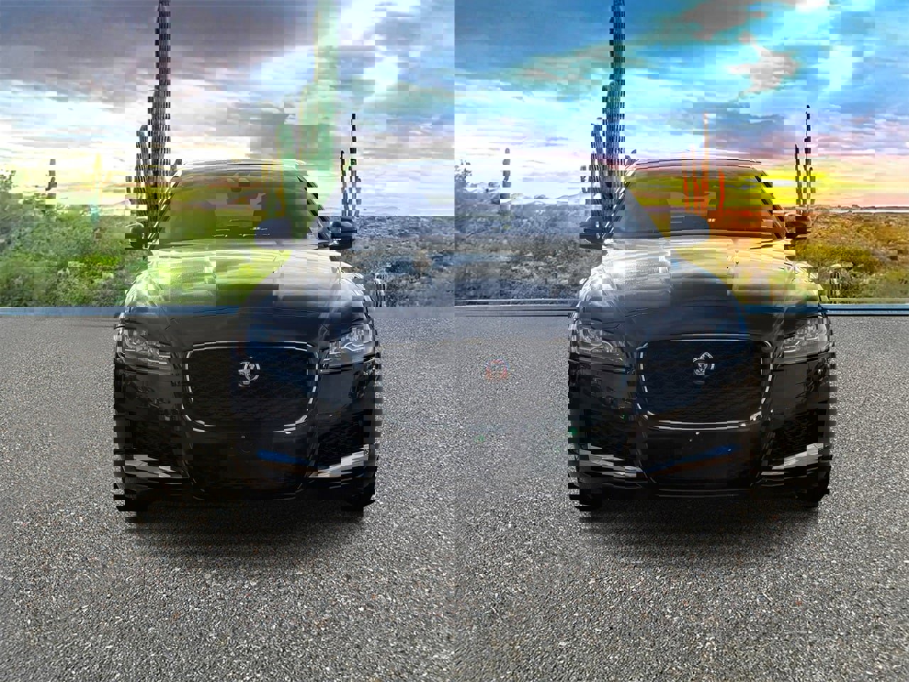 Used 2017 Jaguar XF Premium image 9