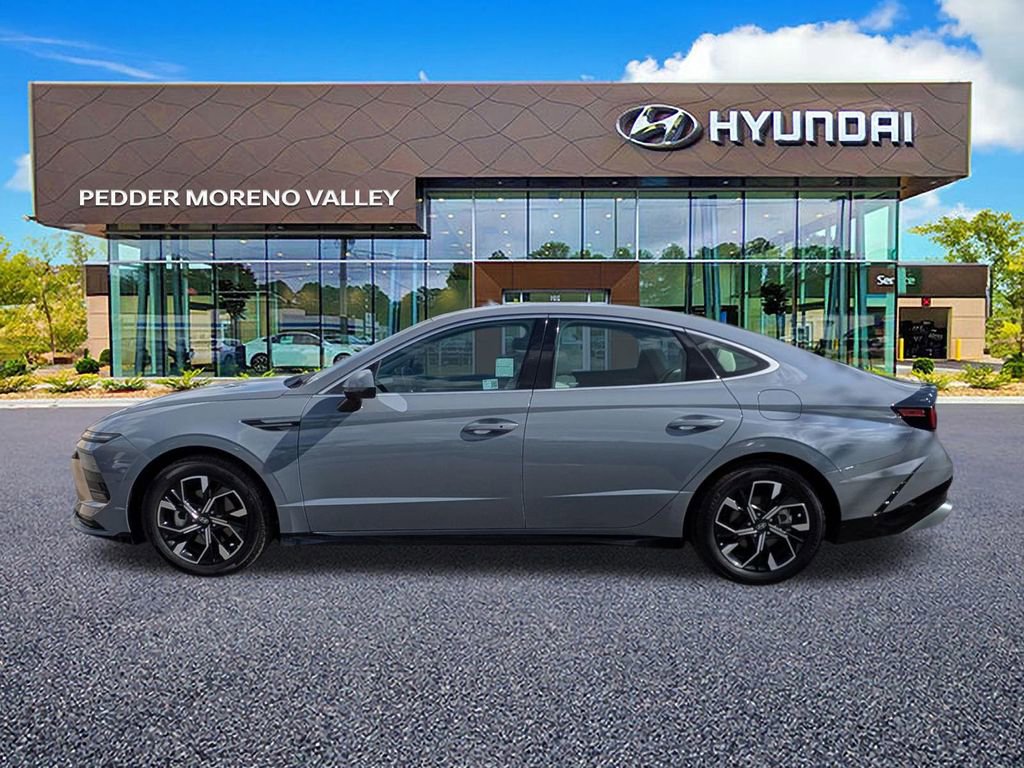 Certified 2025 Hyundai Sonata SEL image 6