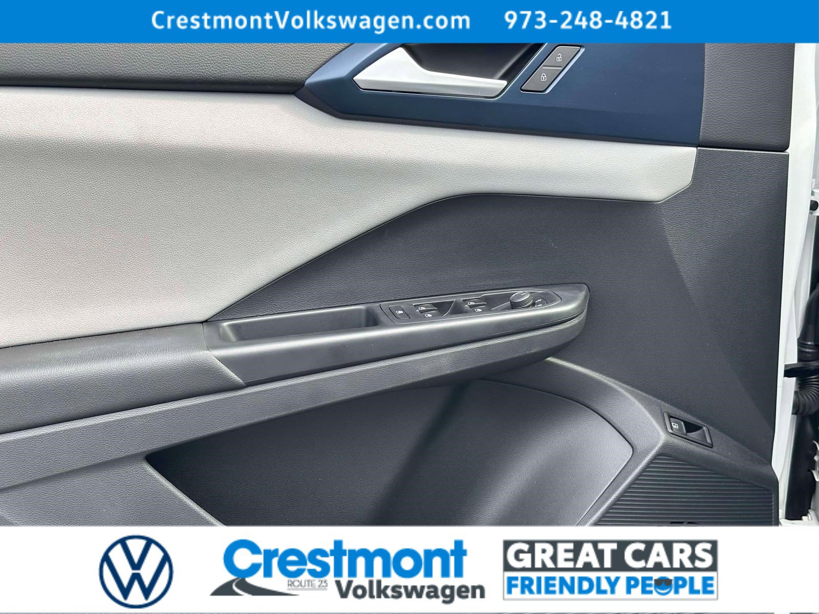 Certified 2022 Volkswagen Taos SE w/ Panoramic Sunroof Package image 16