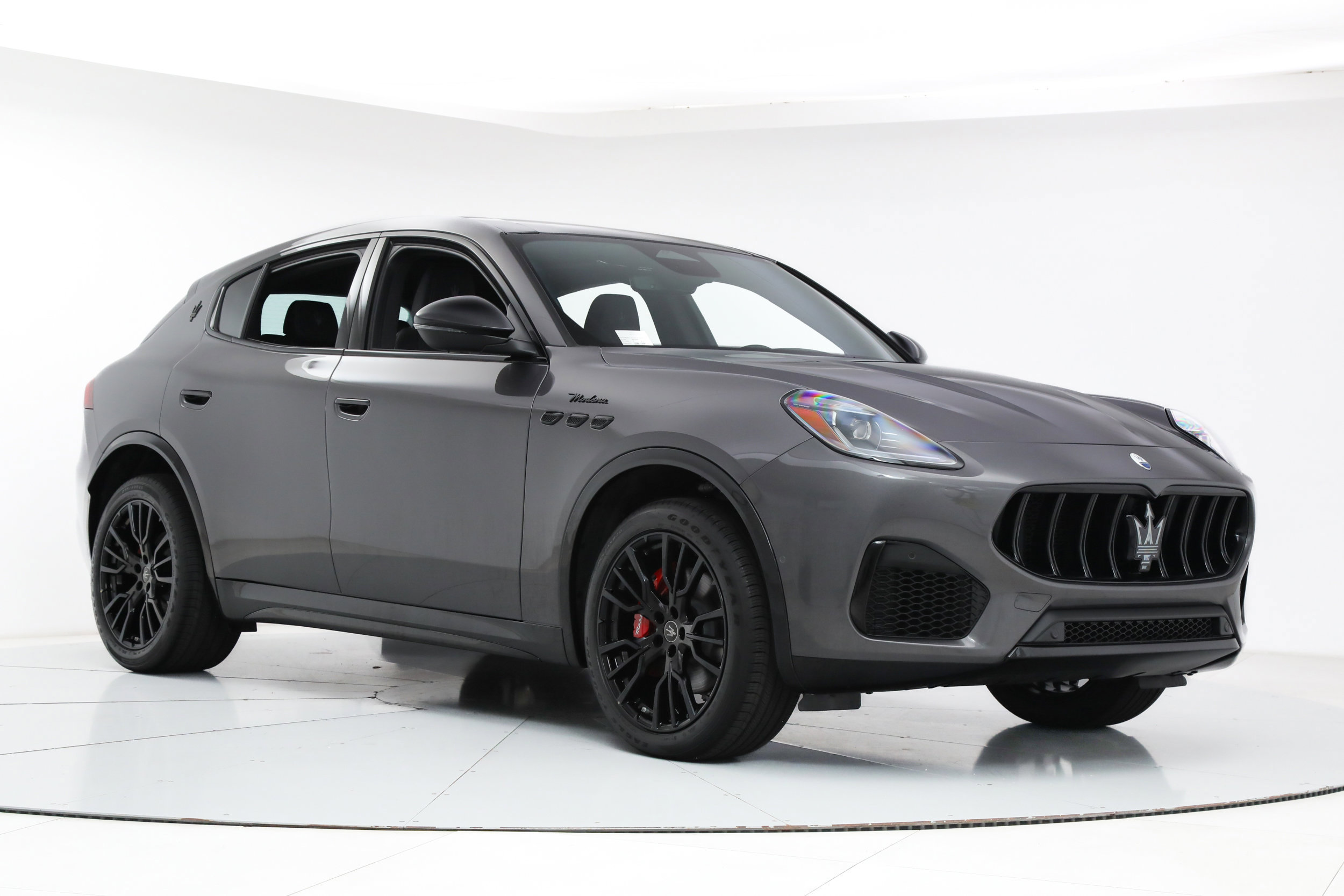New 2025 Maserati Grecale Modena image 7