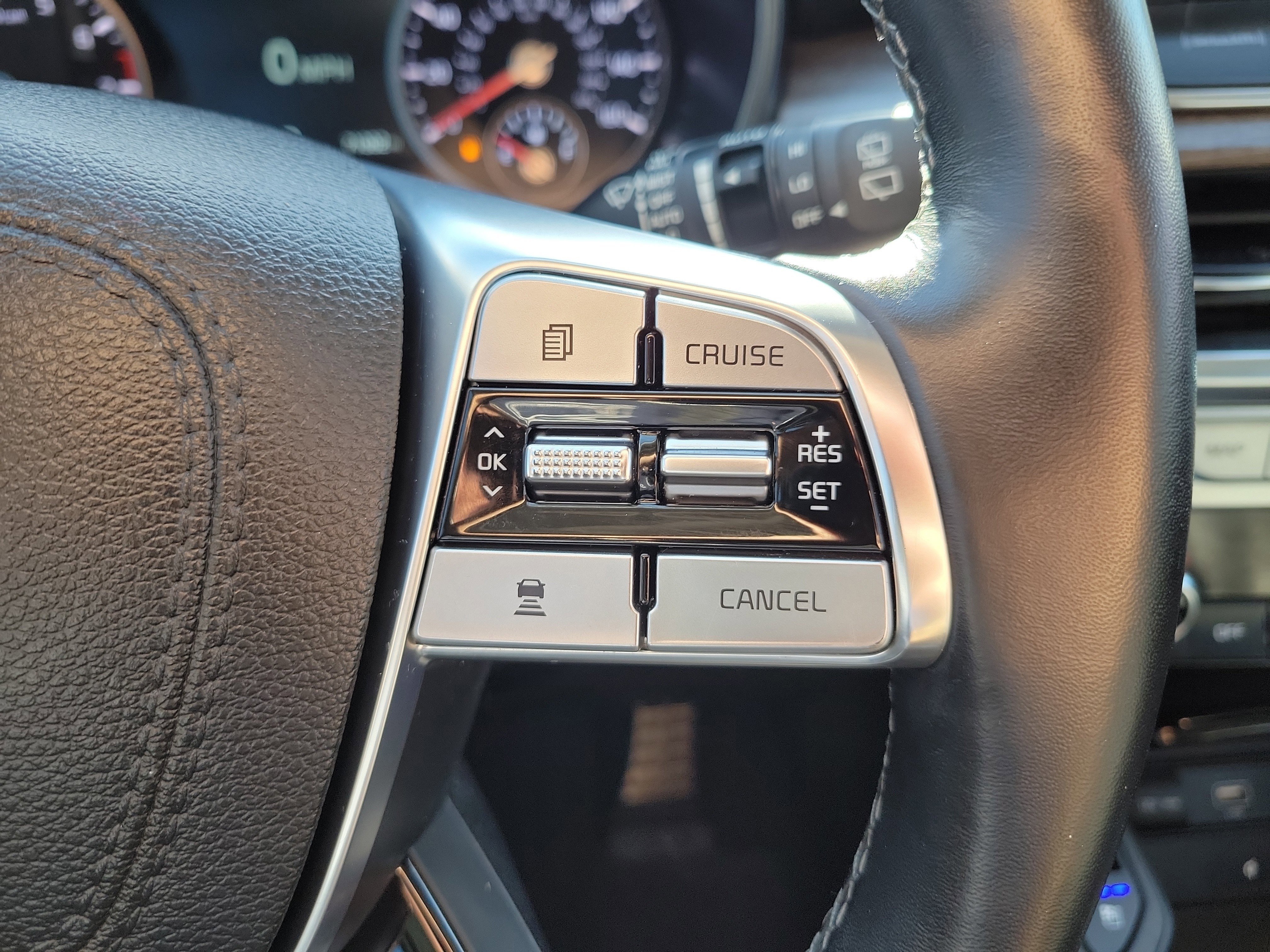 Certified 2022 Kia Telluride SX w/ SX Prestige Package AWD/4WD image 30