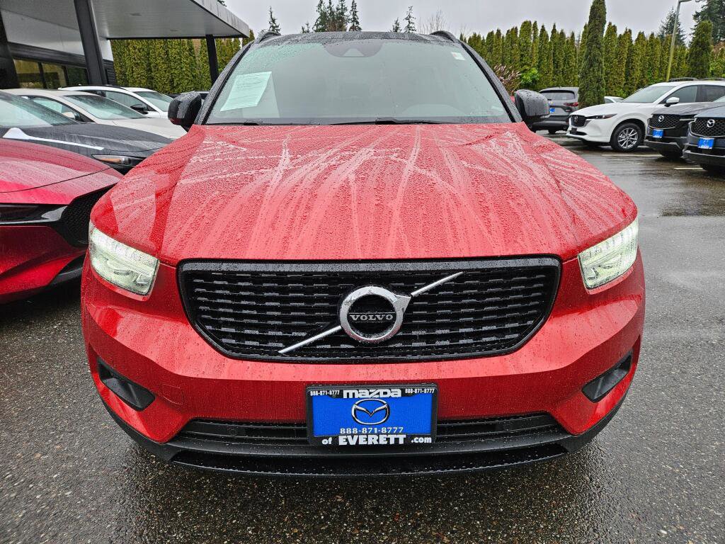 Used 2020 Volvo XC40 T5 R-Design image 7