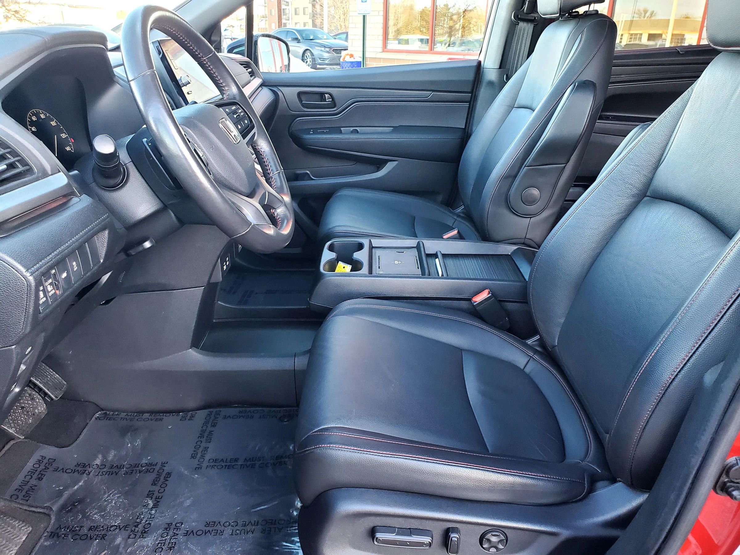 Used 2025 Honda Odyssey Sport-L image 11