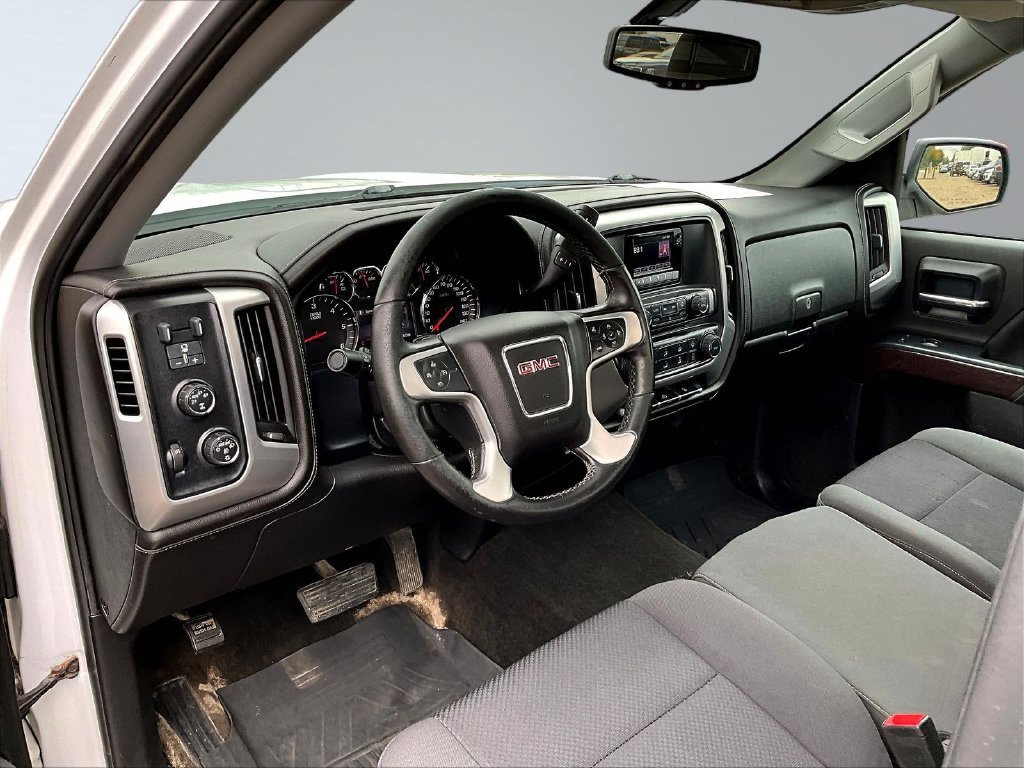 Used 2014 GMC Sierra 1500 SLE w/ SLE Preferred Package AWD/4WD image 19