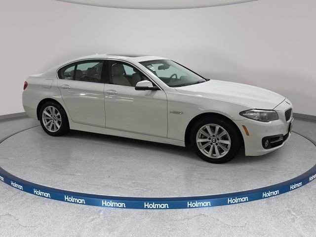 Used 2016 BMW 528i xDrive Sedan AWD/4WD image 4