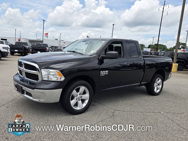 Used 2024 RAM 1500 Classic SLT AWD/4WD image 3