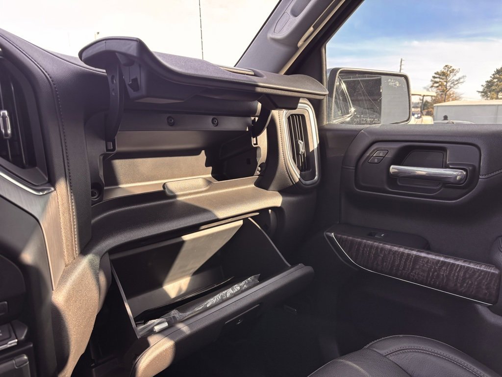 Used 2022 GMC Sierra 1500 Denali w/ Denali Reserve Package image 25