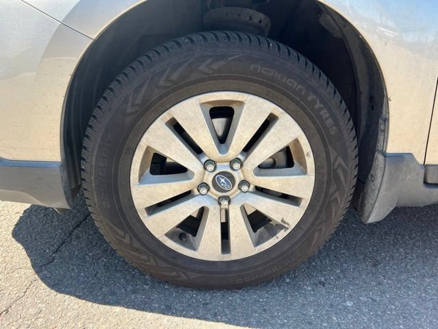 Used 2016 Subaru Outback 2.5i Premium AWD/4WD image 10