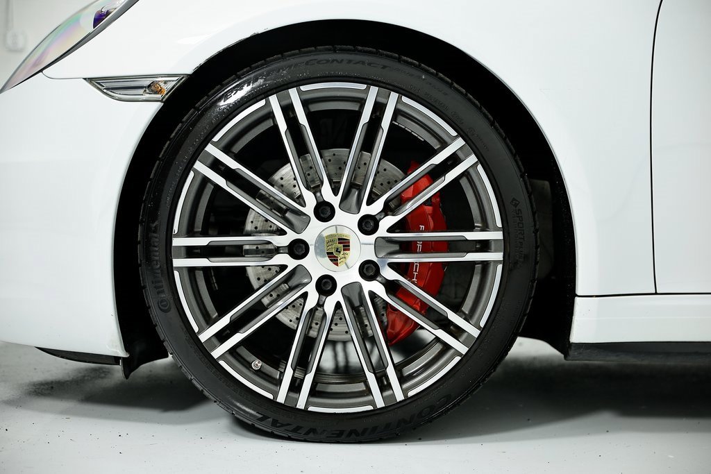 Certified 2015 Porsche 911 Targa 4S image 14