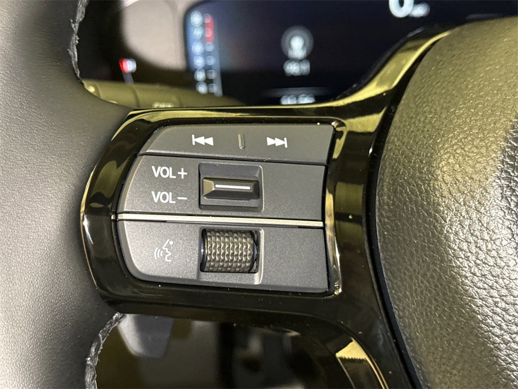 New 2025 Honda Pilot Elite image 34