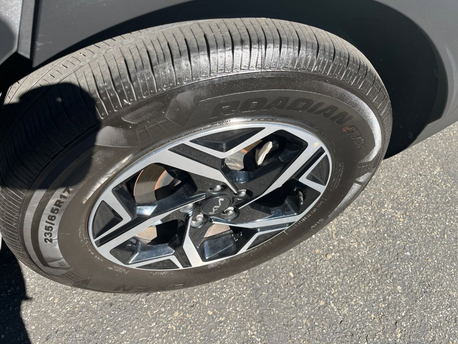 Used 2025 Kia Sportage LX image 29