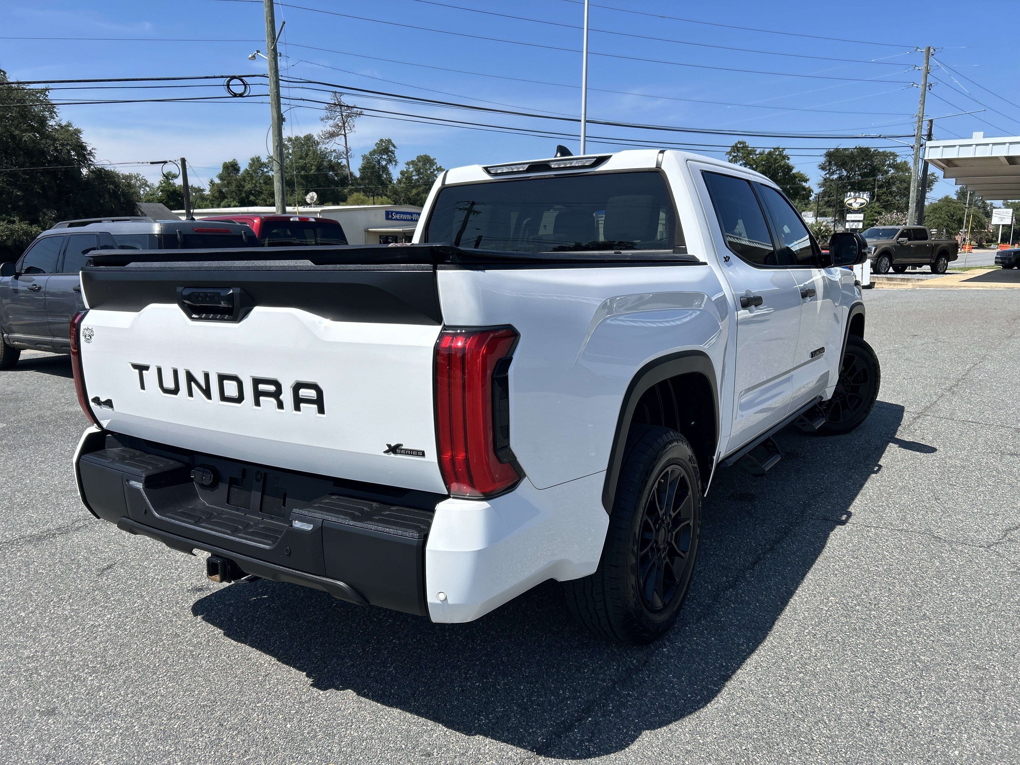 Used 2024 Toyota Tundra SR5 w/ SR5 Convenience Package AWD/4WD image 7