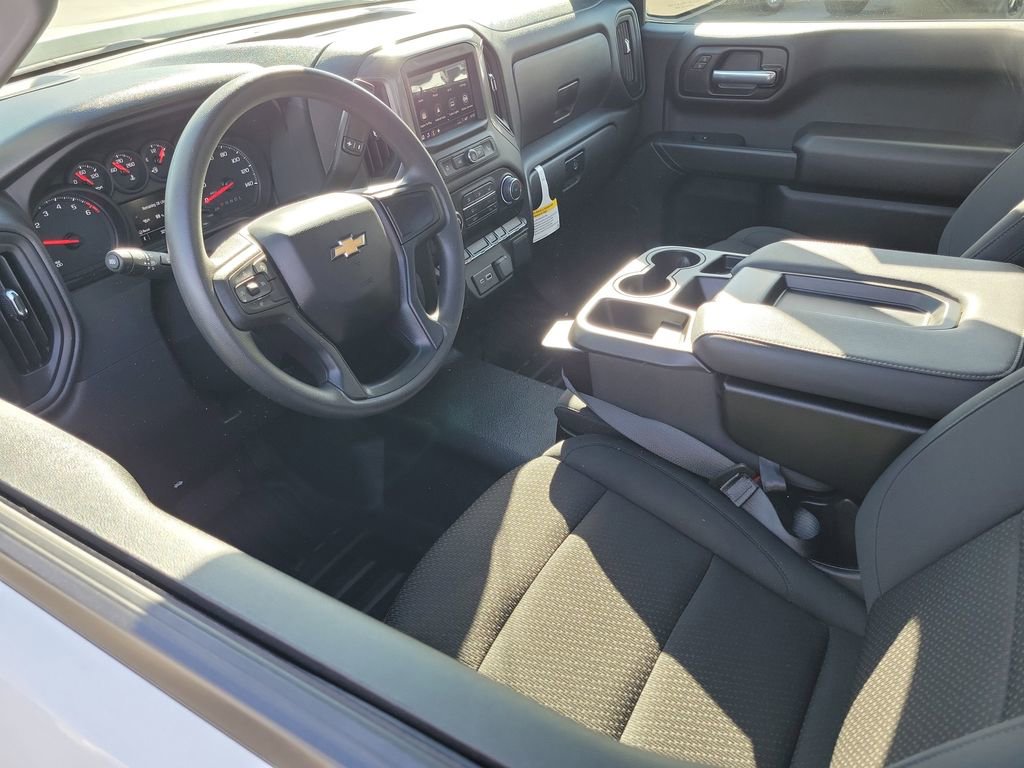 Used 2026 Chevrolet Silverado 1500 W/T w/ WT Value Package image 3
