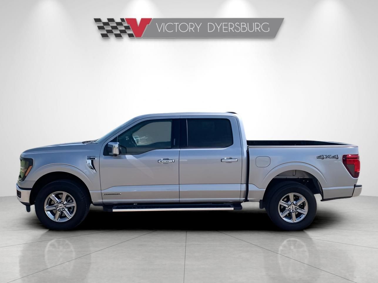 Used 2024 Ford F150 XLT w/ Equipment Group 302A MID image 5