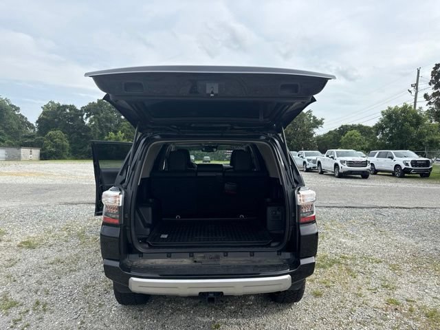 Used 2024 Toyota 4Runner TRD Off-Road Premium w/ Moonroof Package AWD/4WD image 18