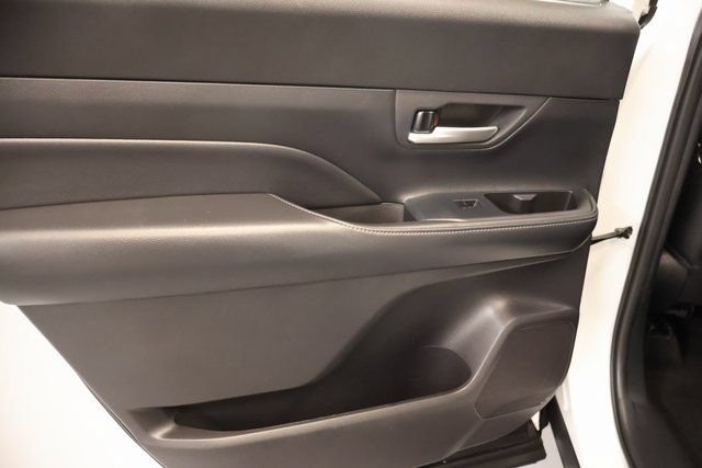 Certified 2025 Toyota Grand Highlander AWD Hybrid image 31