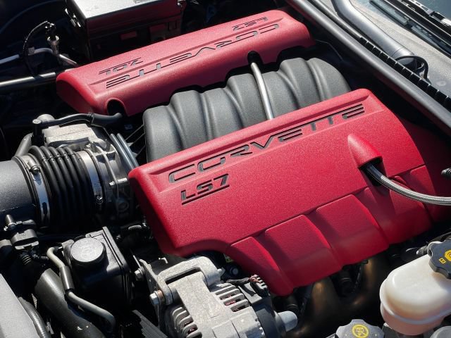 Used 2013 Chevrolet Corvette 427 w/ 1SB Preferred Equipment Group RWD image 4
