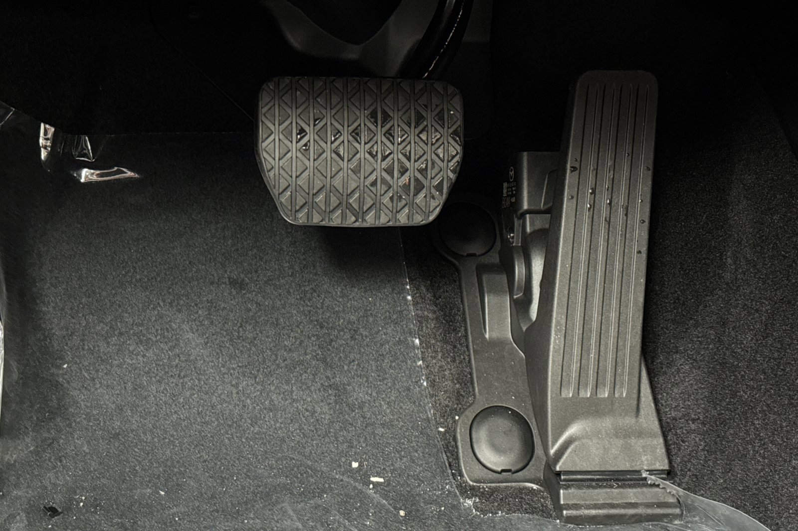 New 2026 MAZDA MAZDA3 2.5 Turbo Sedan w/Premium Plus image 31