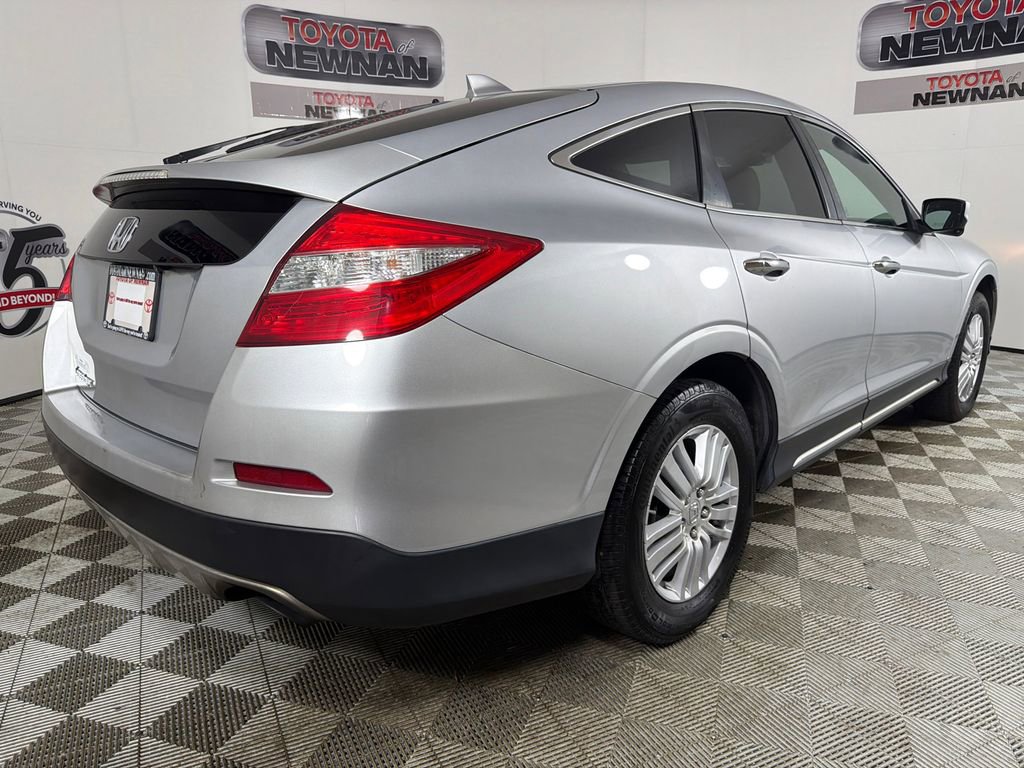 Used 2015 Honda Crosstour EX-L image 4
