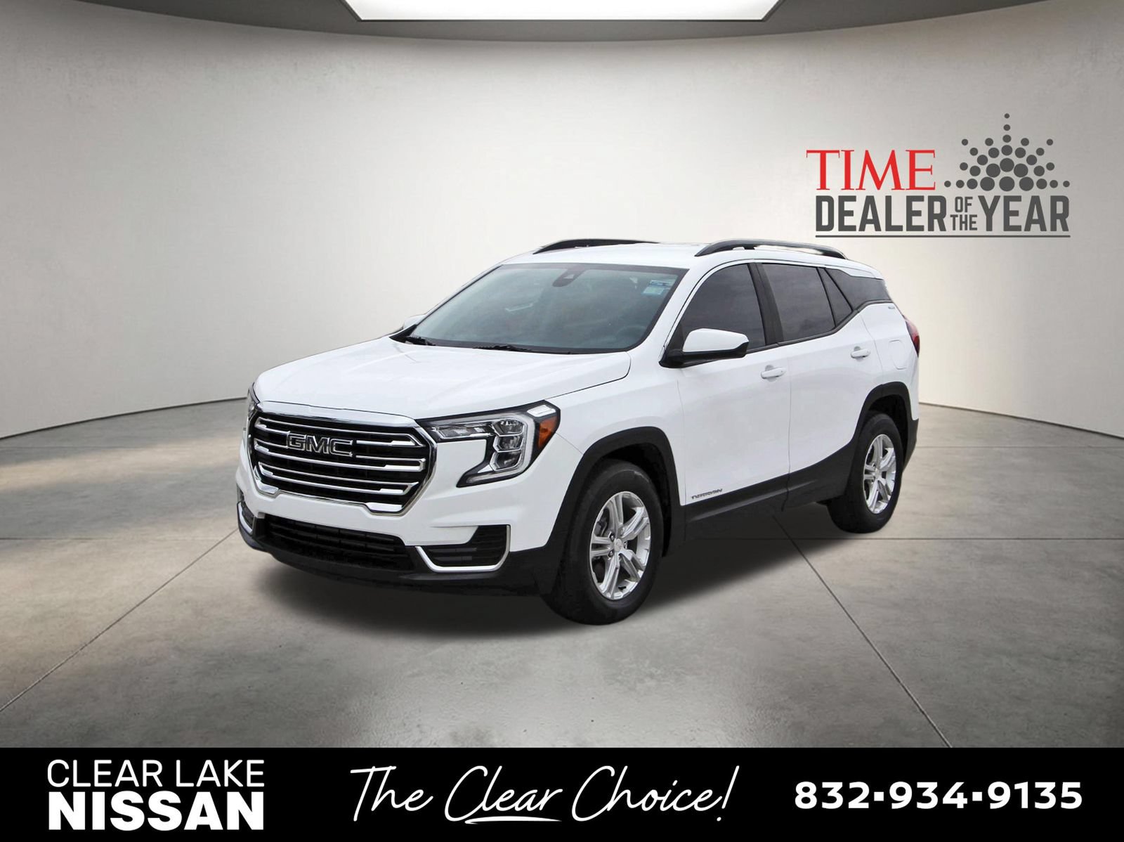 Used 2023 GMC Terrain SLE w/ Driver Convenience Package AWD/4WD image 3