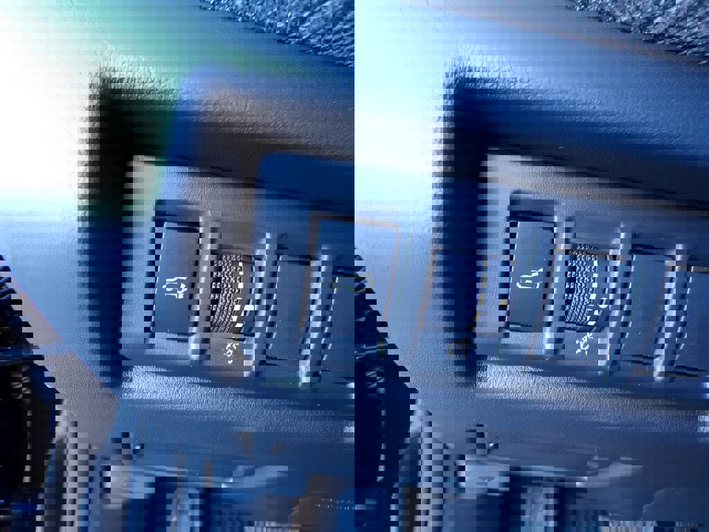 Certified 2026 Subaru Outback Premium image 25