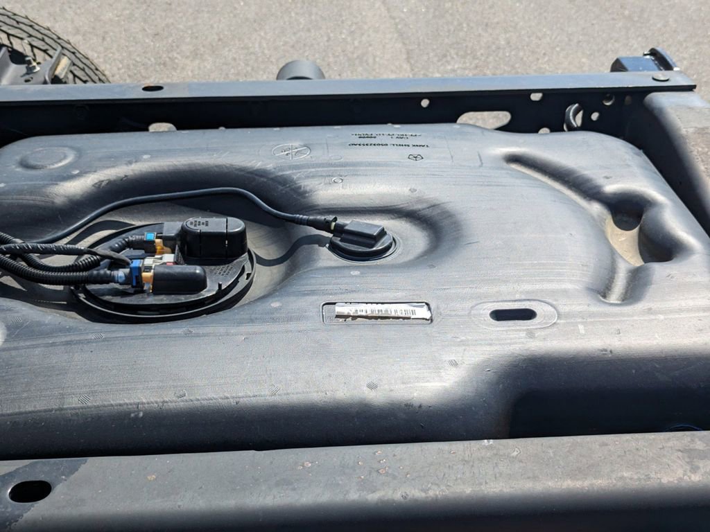 Used 2023 RAM 5500 Tradesman w/ Chrome Appearance Group image 15