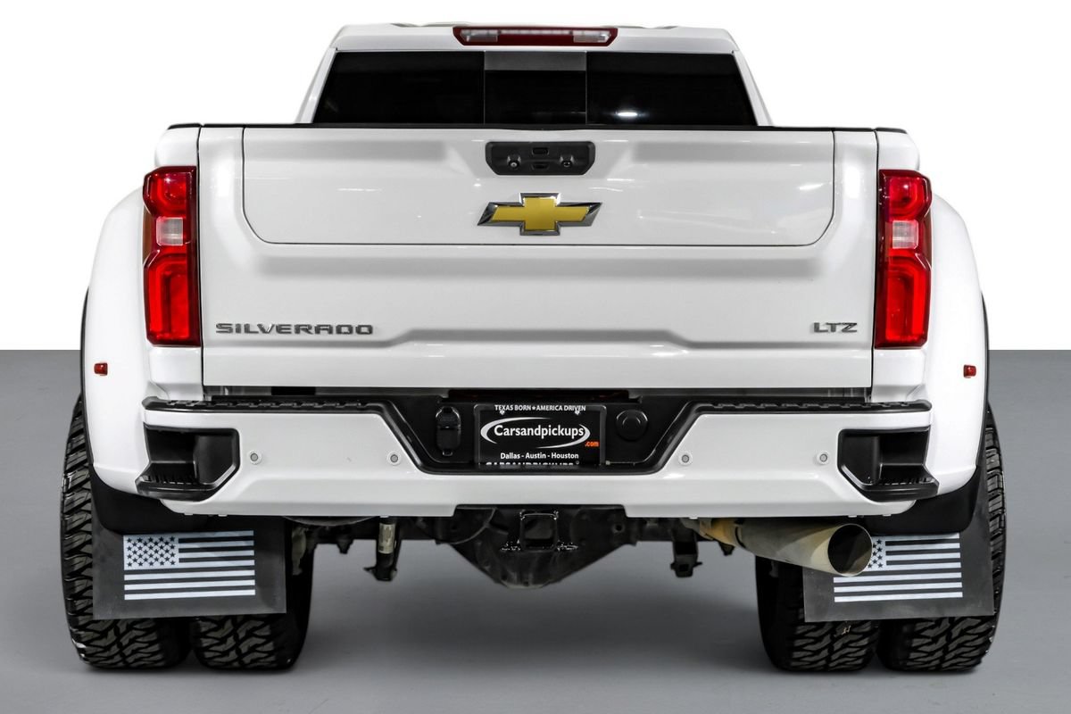 Used 2023 Chevrolet Silverado 3500 LTZ w/ LTZ Convenience Package AWD/4WD image 10