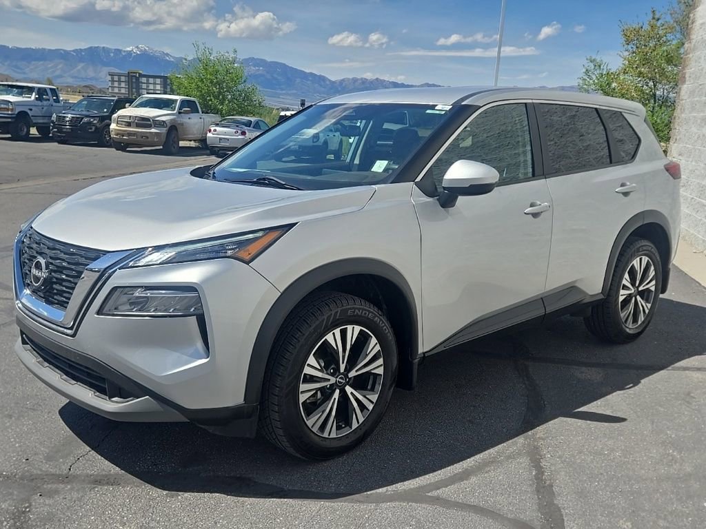 Used 2022 Nissan Rogue SV AWD/4WD image 8