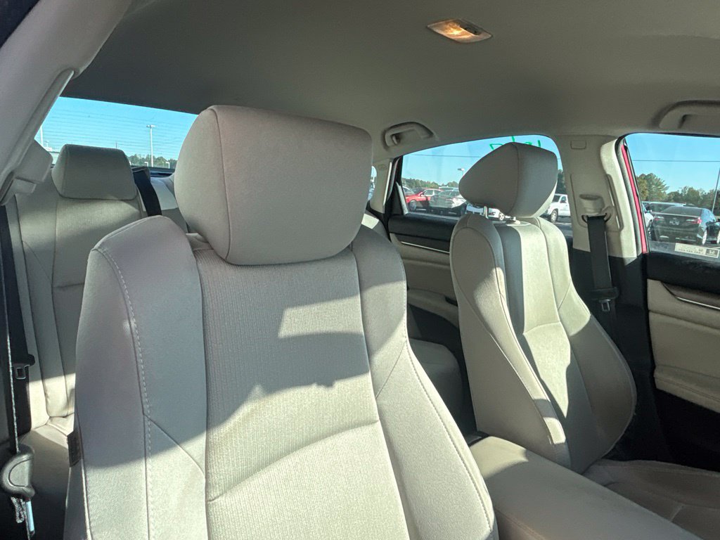 Used 2021 Honda Accord LX image 17