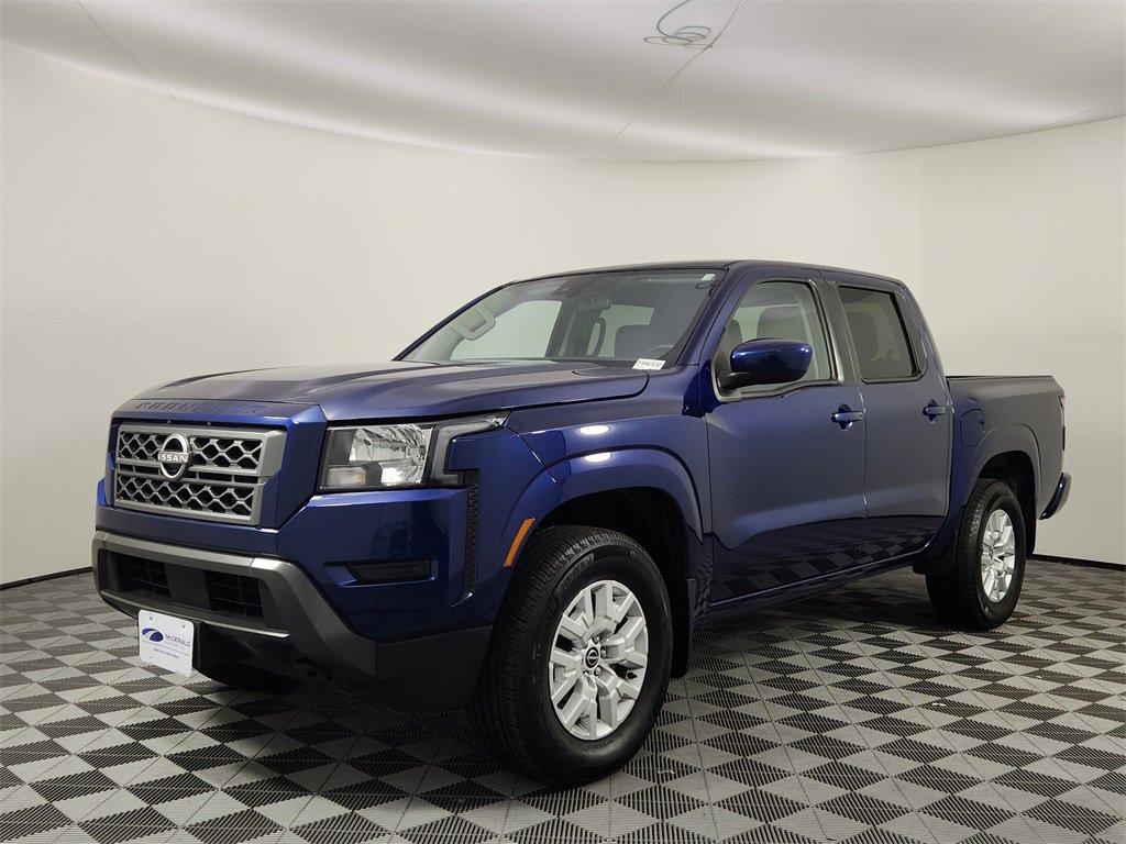 Used 2022 Nissan Frontier SV image 1