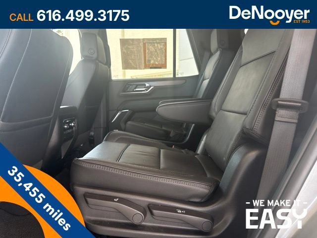 Used 2025 GMC Yukon Denali AWD/4WD image 31