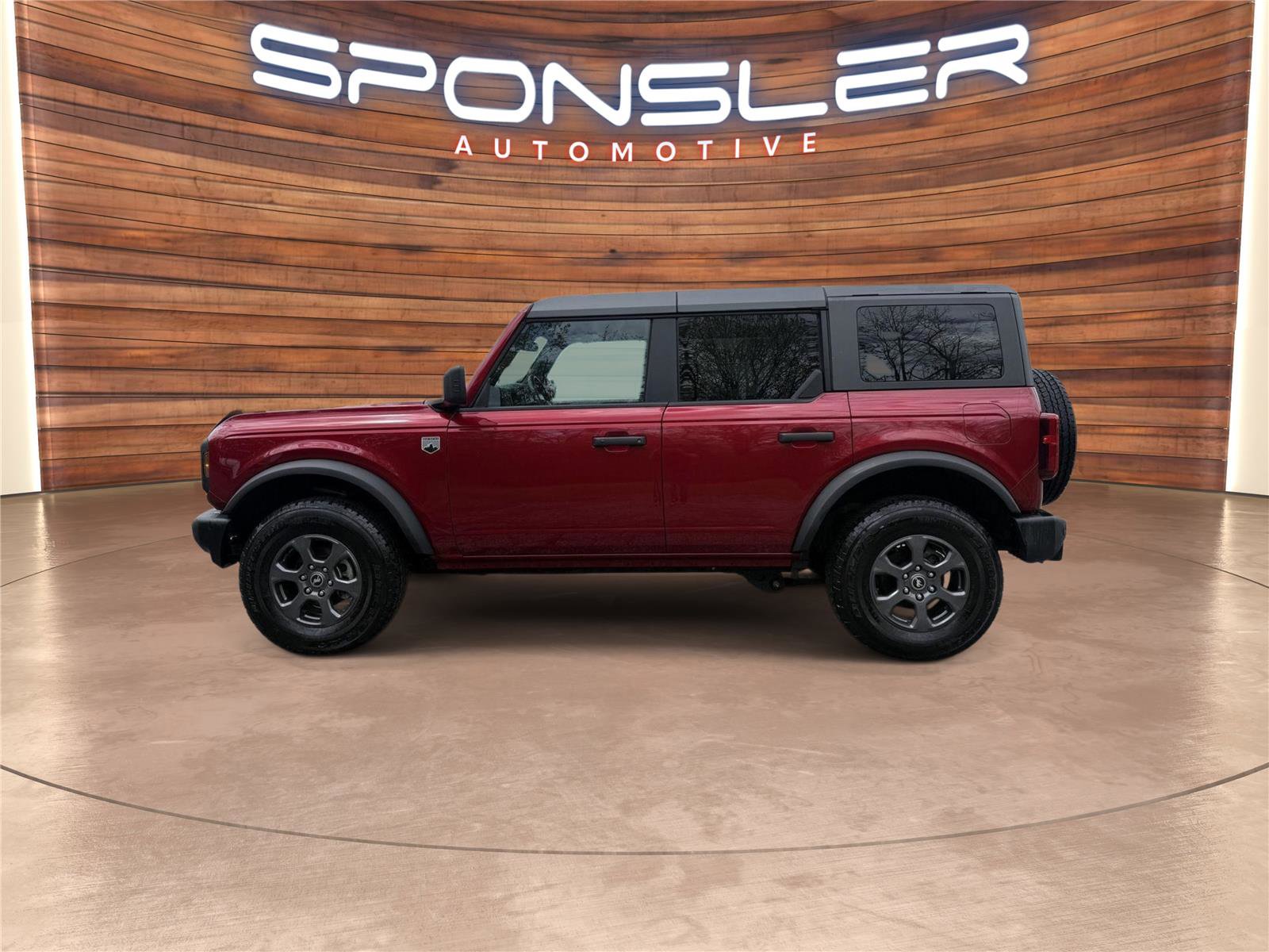Used 2025 Ford Bronco Big Bend AWD/4WD image 2