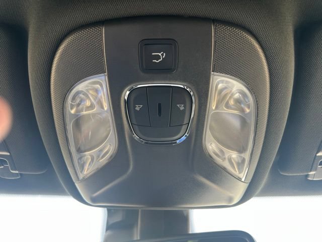 New 2026 Jeep Compass Latitude AWD/4WD image 21