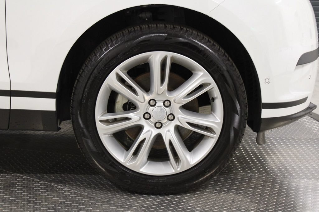Certified 2025 Land Rover Range Rover Velar S AWD/4WD image 16