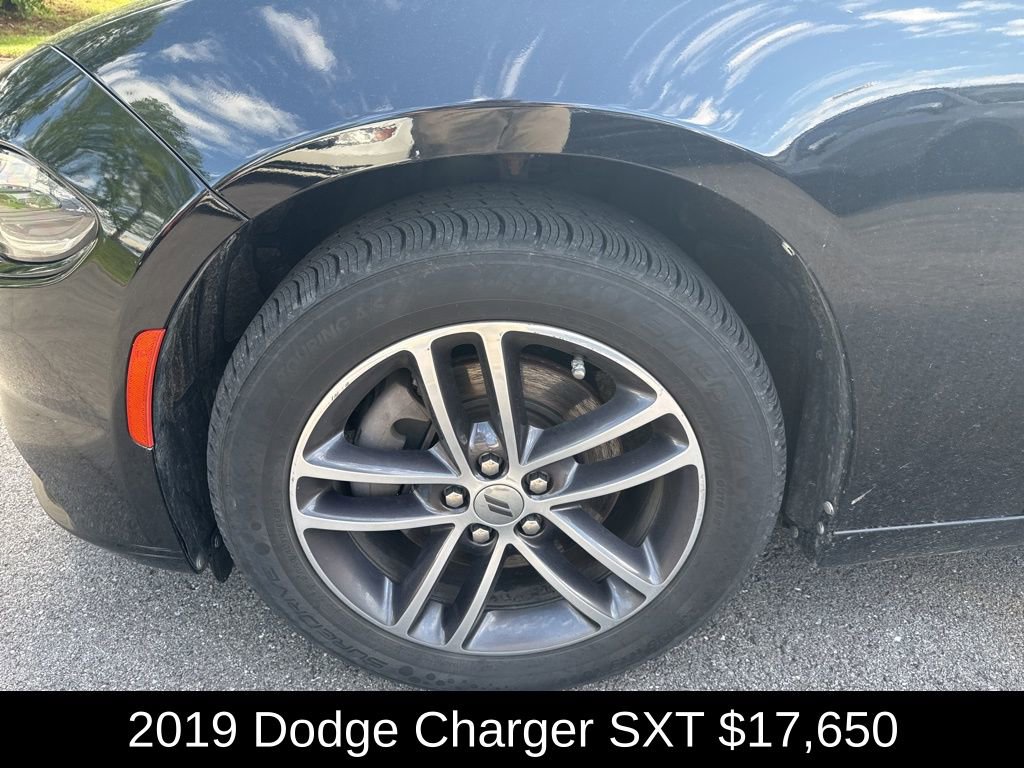 Used 2019 Dodge Charger SXT w/ Cold Weather Package AWD/4WD image 9
