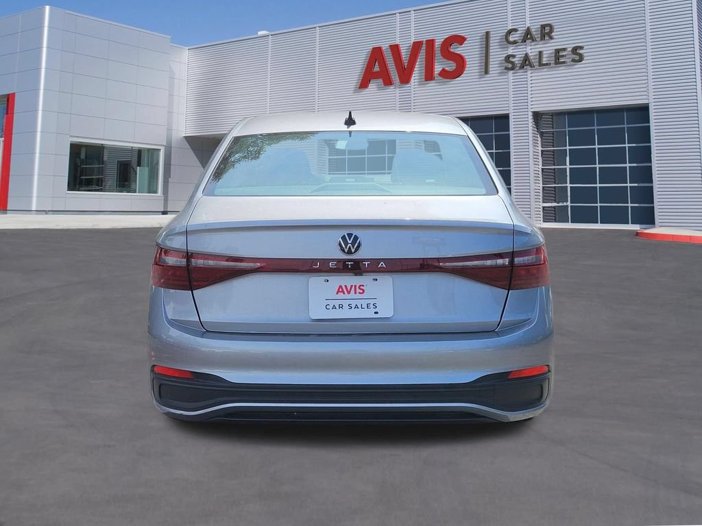 Used 2025 Volkswagen Jetta Sport FWD image 5