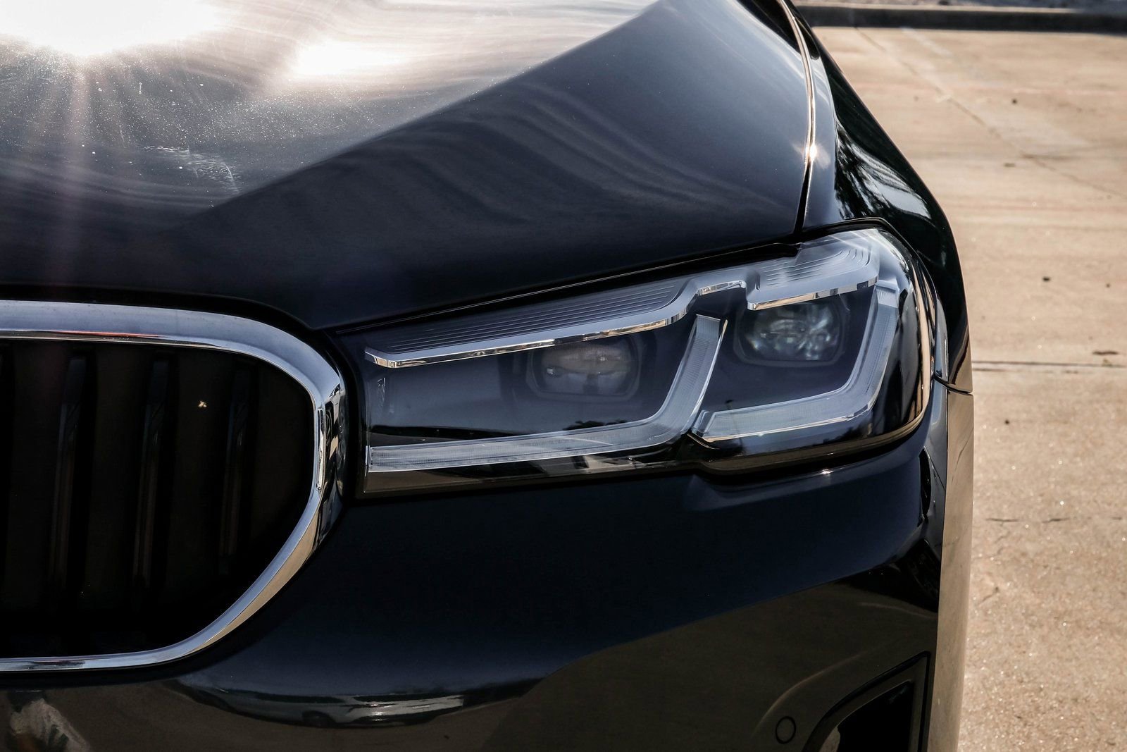 Used 2023 BMW 530i xDrive w/ Executive Package image 59