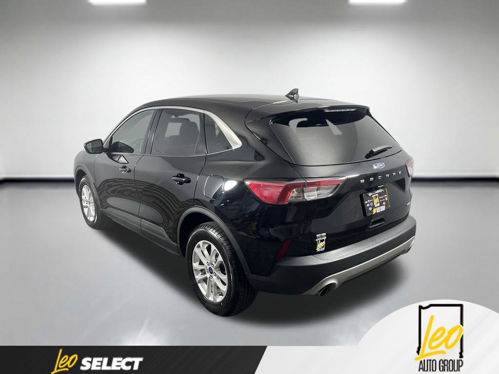 Used 2022 Ford Escape SE AWD/4WD image 7