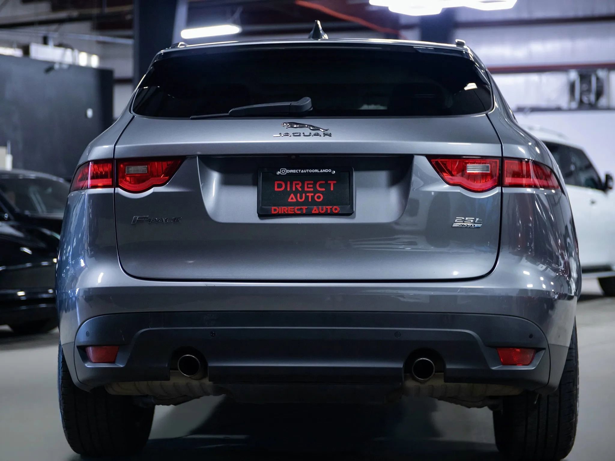 Used 2020 Jaguar F-PACE Prestige image 12