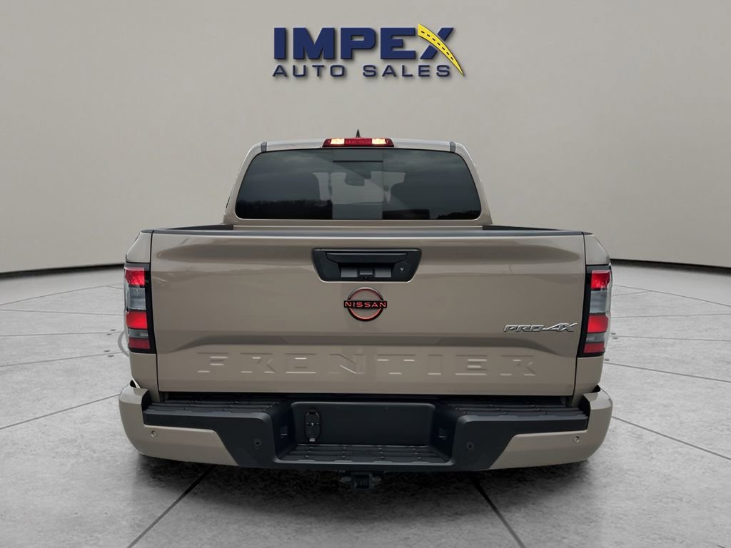 Used 2023 Nissan Frontier PRO-4X w/ Technology Package image 4