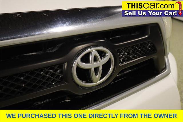 Used 2014 Toyota Tacoma PreRunner w/ SR5 Package RWD image 11