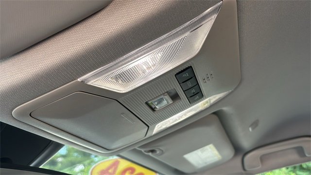 Used 2024 Toyota RAV4 LE image 21