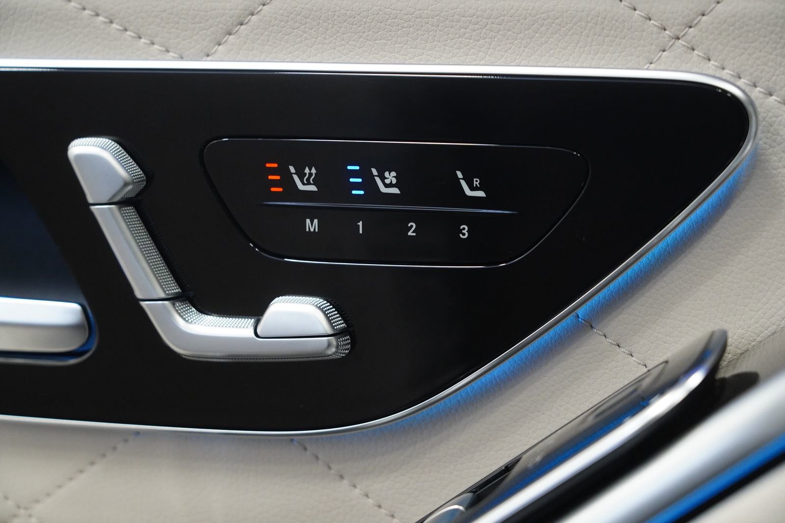 Certified 2023 Mercedes-Benz S 580 4MATIC Sedan image 29