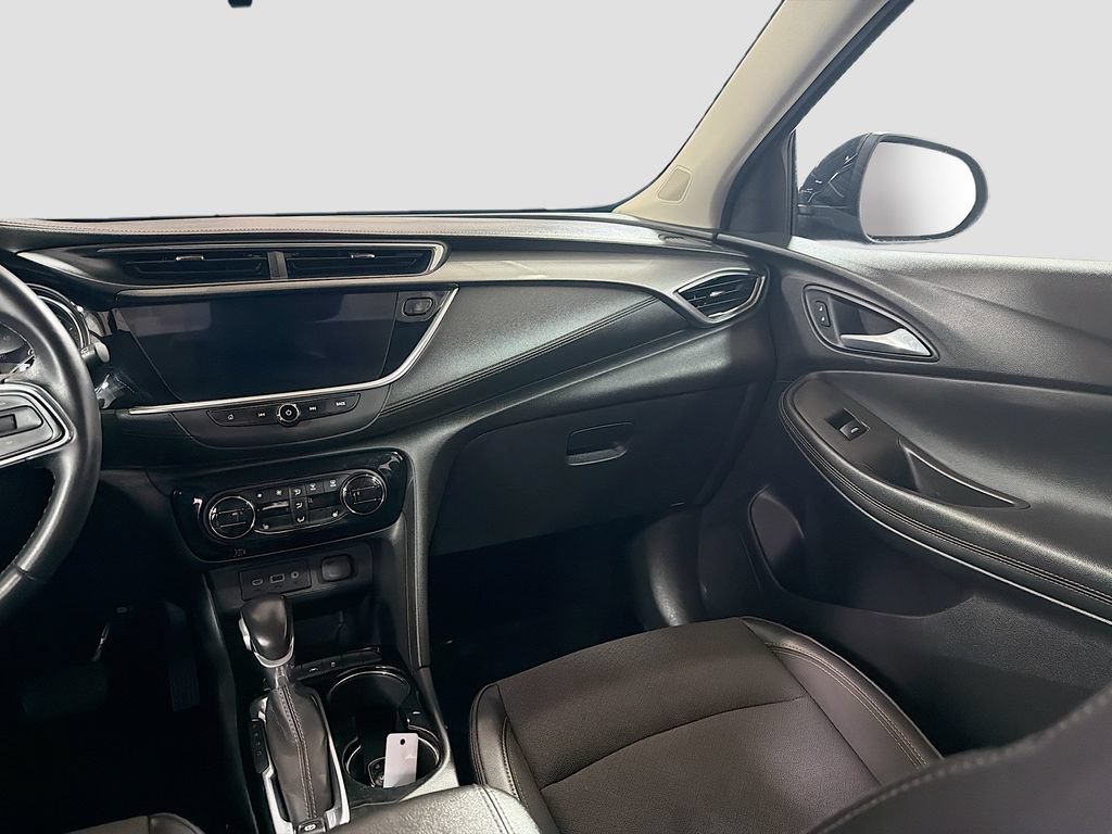 Used 2020 Buick Encore GX Select FWD image 23