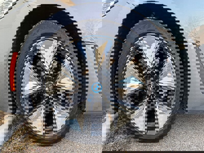 Used 2022 BMW i4 eDrive40 w/ Premium Package image 35