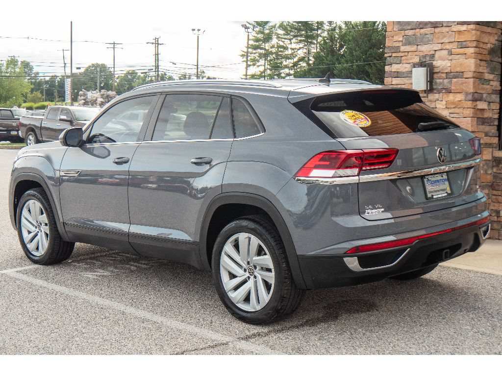 Used 2021 Volkswagen Atlas Cross Sport SE w/ Panoramic Sunroof Package AWD/4WD image 5