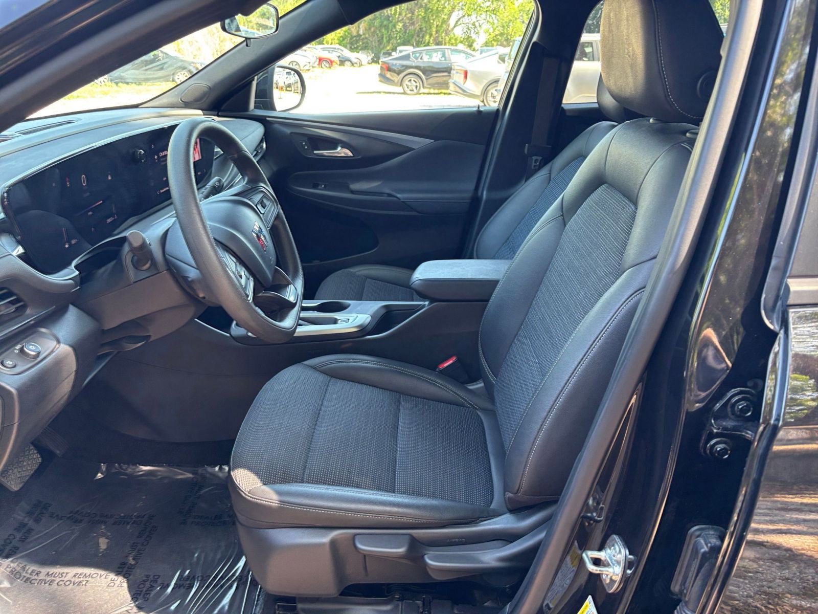 Used 2025 Buick Envista Sport Touring FWD image 29