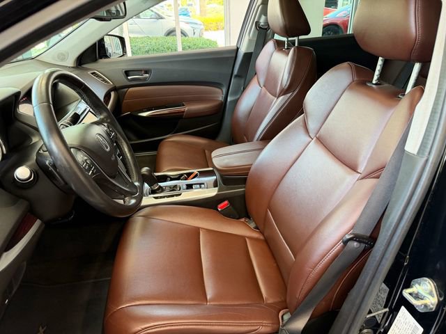 Used 2017 Acura TLX FWD image 5