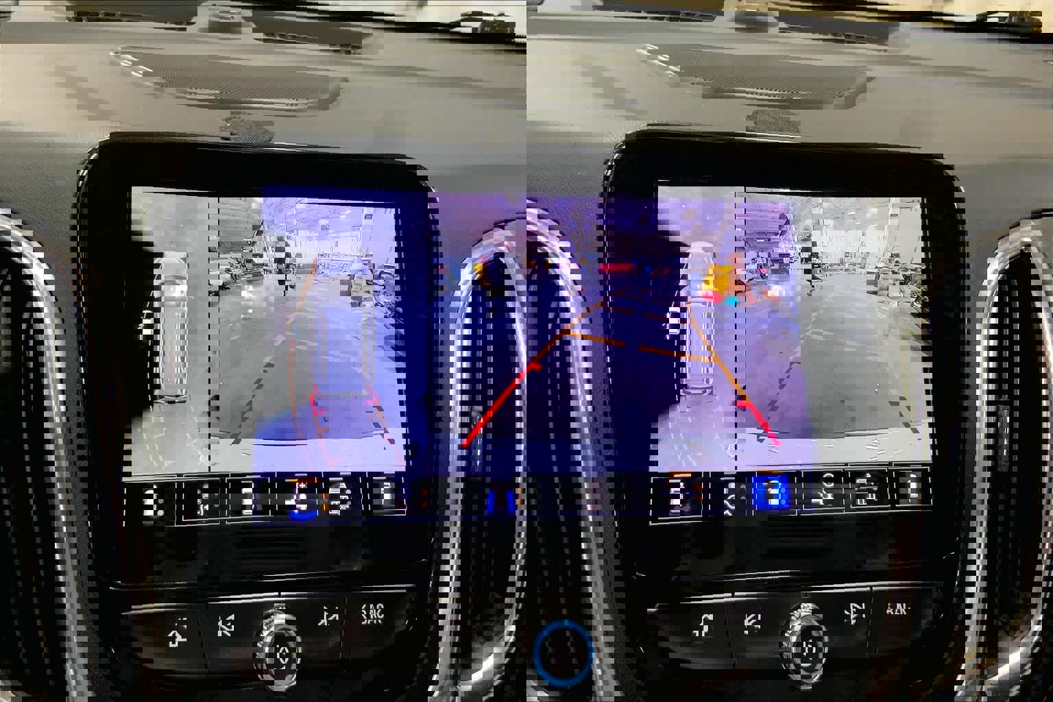 Used 2022 Chevrolet Equinox Premier image 26