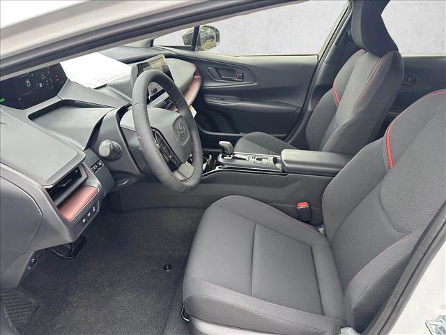 New 2026 Toyota Prius Plug-In Hybrid FWD image 11